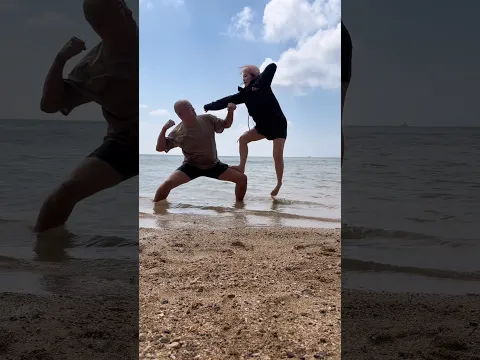 パパとママの闘い! #family #funny