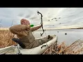 Lagu Kayak Duck Hunting with a Bow and Arrow!
