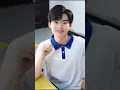 穷学生课堂缺作业遭老师点名，意外觉醒点名系统，当众解出难题震惊师生，赢得校花欣赏，不断触发点名获取各类技能，尽享开挂校园生活！