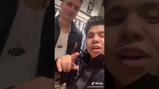 عمر كمال وحسن شاكوش يغني شمس المجره وبنت الجيران ولا مش مخلصين 