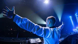 Download Armin van Buuren vs Vini Vici feat. Hilight Tribe - Great Spirit (Live at The Best Of Armin Only) MP3