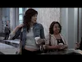 Maggie Gyllenhaal Belly Showing 01