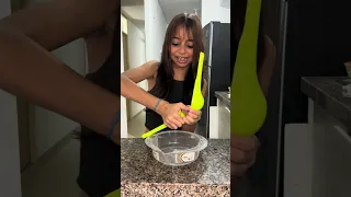 Así se exprime un limón
