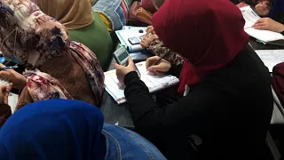 أحمد المصري مدرس الفيزيا 