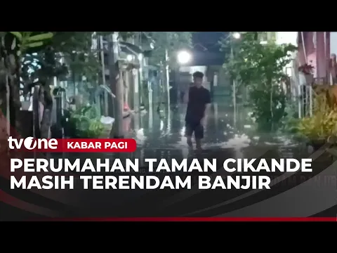 Banjir dengan Ketinggian 2 Meter Masih Rendam Ratusan Rumah di Tangerang