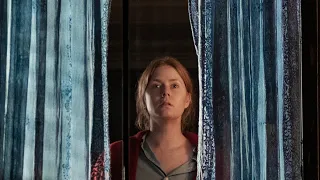 a woman witnesses her new friend being stabbed to death