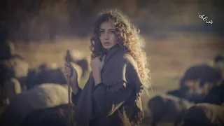 خولة حسين الحسن عيني على الغرابة     دندنها