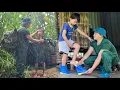 Download Lagu The moment the soldier rushed into the flood waters to rescue the orphaned boy