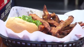 Gabby s Burgers Fries Tennessee Crossroads Episode 3133 1