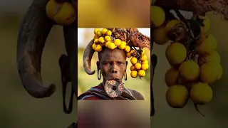 الشفاه الطويلة من مظاهر جمال النساء في بعض قبائل إثيوبيا 