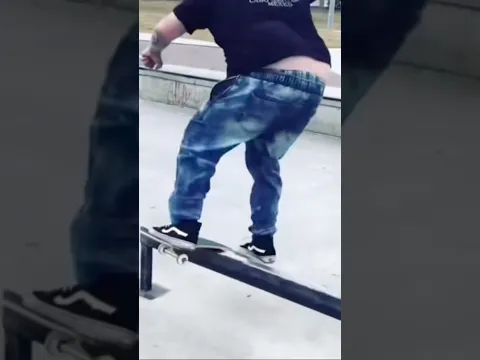 With my recent bail going viral I had to remind yall what time it is🤣 #skateboarding #berrics #sk8