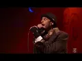 Download Lagu Travie McCoy ft  Bruno Mars   Billionaire Live HD