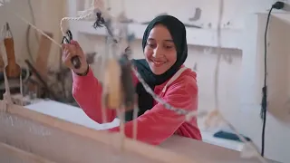 بنك مصر يقدم هدايا لموظفيه من منتجات الحرف اليدوية المصرية