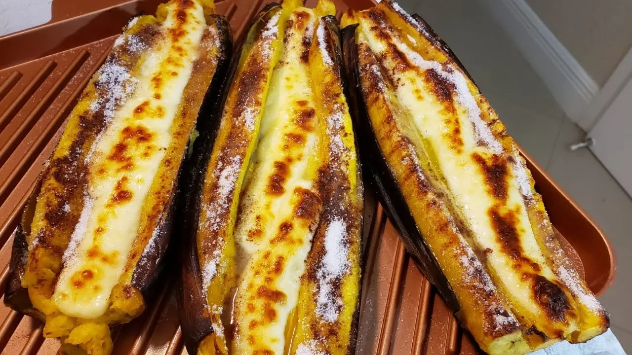 ARROZ DE FORNO COM BANANA DA TERRA E CARNE MOIDA(Lucineia Dicas de Culinária)