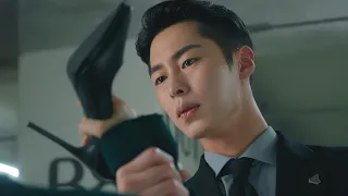 زوجة أبوه بتعامله معاملة سيئة هى وأولادها لكنه بيستولى على كل أملاك أبوه وبينتقم منهم 