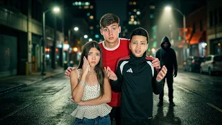 UM ESTRANHO SEGUIU O JP E A MELHOR AMIGA LARA NA RUA 😱