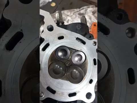CFMOTO 300 Armando
