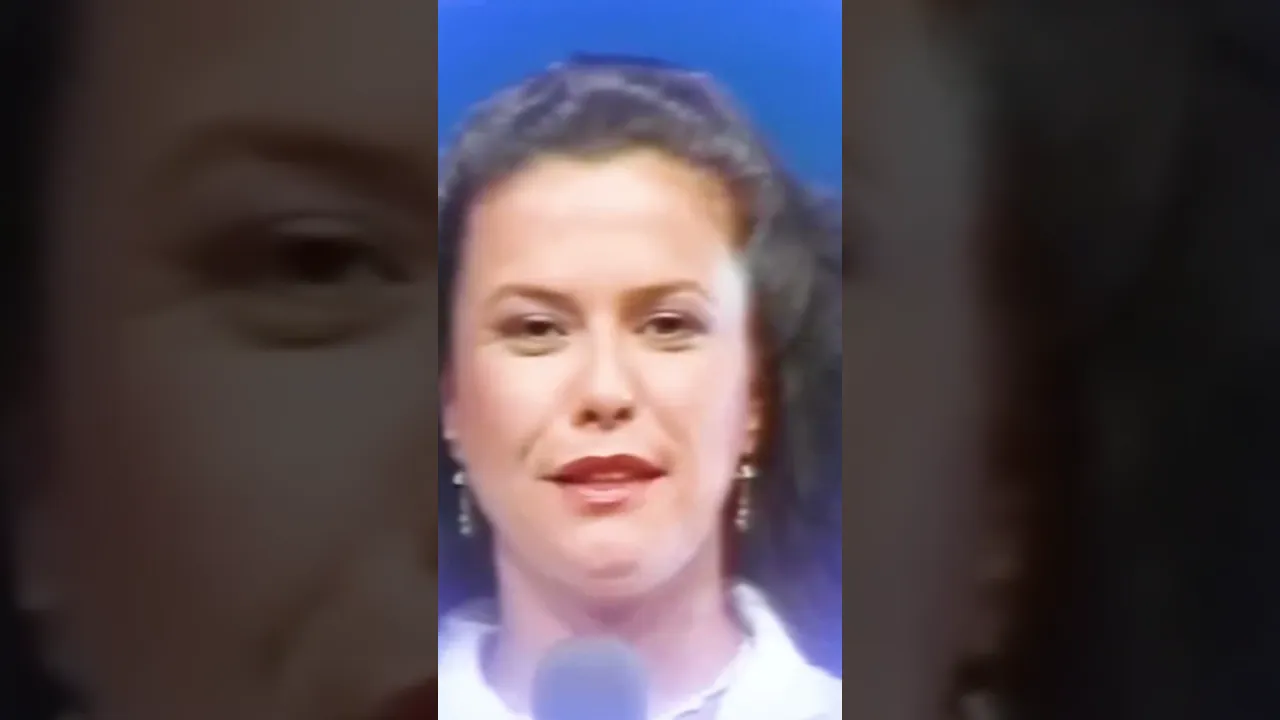 ELIS REGINA HOMENAGEM A CHICO XAVIER