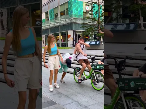 Wait for it… 😱 #prank #bugworkout #comedy