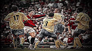 عندما دافع رونالدو عن زميله فان نيستلروي 