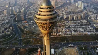 آهنگ فیلم سلام بمبئی با حضور محمد رضا گلزار دیا میرزا و بنیامین بهادری 