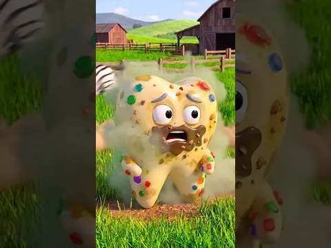 Little Toothy doesn't want to take a bath! | Clean an shiny Little Toothy