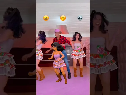 Achou que ela assustou um pouco 😳😂. @ApolloSant #viral #dance #trend #tutorial #shorts