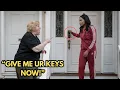 Download Lagu Karen Calls 911 On My Wife For Changing Our Front Door Lock - What Happens Next Will Shock You…