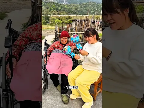 She Bought Grandma the Biggest Lollipop! 🍭❤️ #shorts #trending