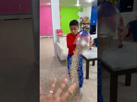 SPILLED ORBEEZ PRANK ON MY BROTHER 🤣 #shorts