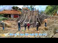 Download Lagu Khe Trang Bridge (T39) Storm No. 5 came and flipped the roof of the camp - People braved the rain...