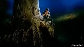 واقفه ليه الأيام كده بينك وبينى 