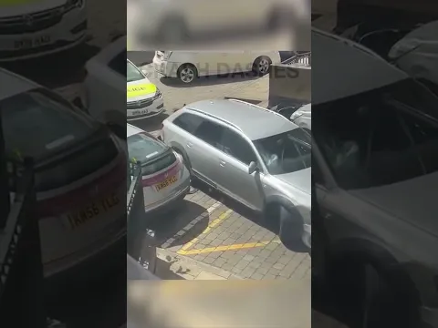 Police does nothing