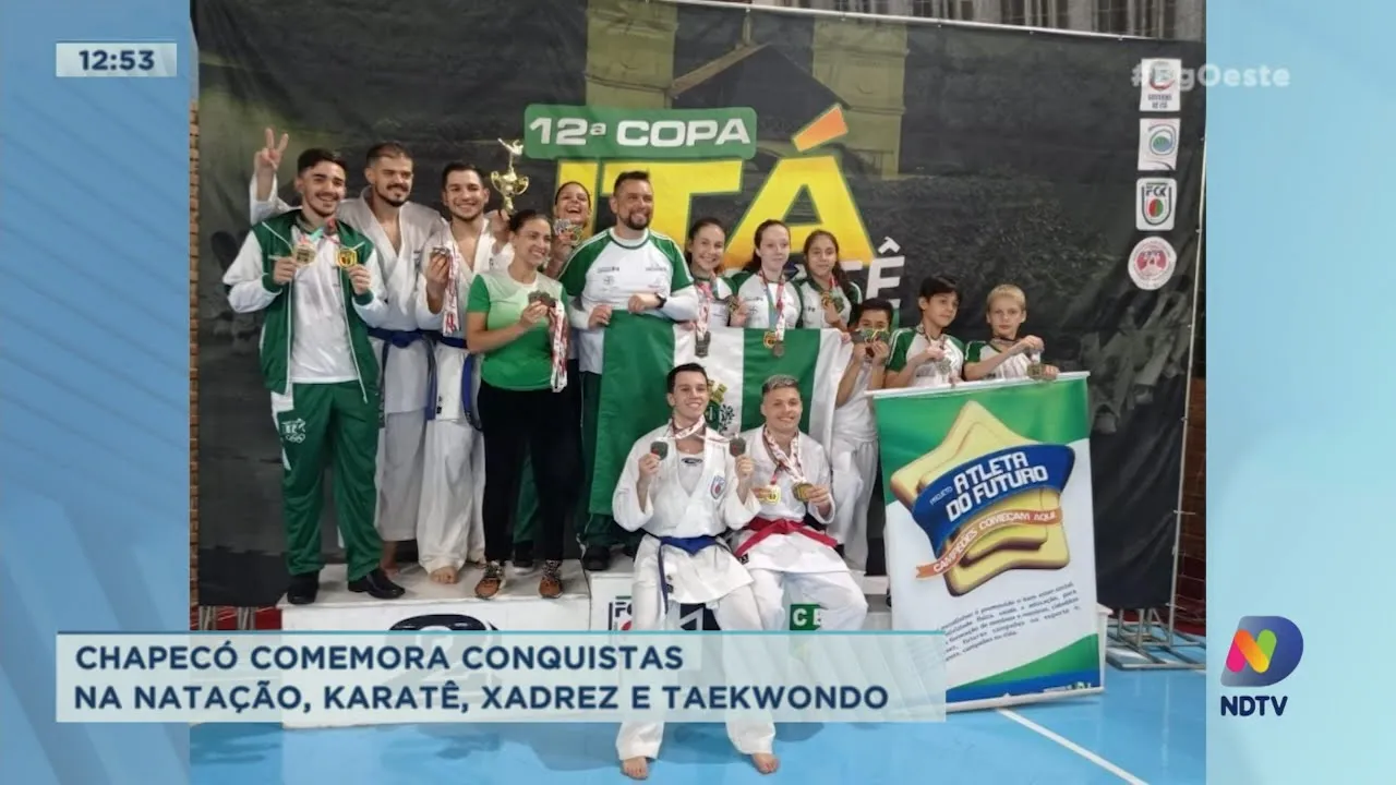 Chapecó comemora conquistas na Natação, Karatê, Xadrez e Taekwondo