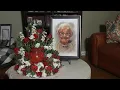 Woman out 3 500 after crooks posed as funeral home employees