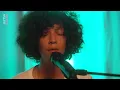 Léonie Pernet "Réparer Le Monde" - En session live dans Laser Disc - ARTE Concert