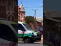 Lagu Naked Man Smashes Ambulance Windscreen In WA | 10 News