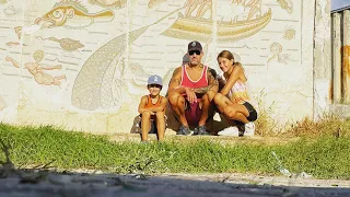 Episode 91 – Boat Tours, New Friends and Lots of Laughs Aboard Pickle in Tunisia