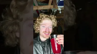 How to drink a pint in one second works with any beverage
