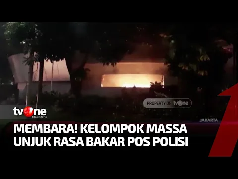 Duh! Kelompok Massa Bakar Pos Polisi di Pejompongan Jakarta Pusat