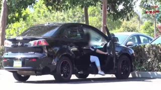 لن تصدق فتاة 17 عام باعت نفسها مقابل 200 دولار كلاب المال مترجم 