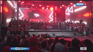 На Соборной площади прошла презентация нового состава хоккейного «Авангарда»