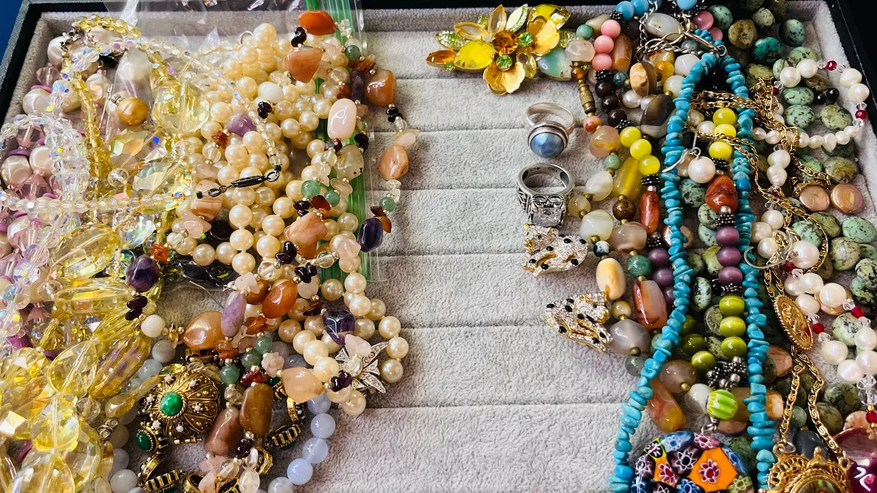 Jewelry Sale Video: Silpada, Florenza, Pearls, Stone, Sterling, Vintage Costume, Art, Crystal