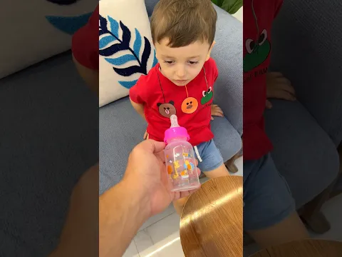 لمين مصاصة حدا بيعرف صاحبها !