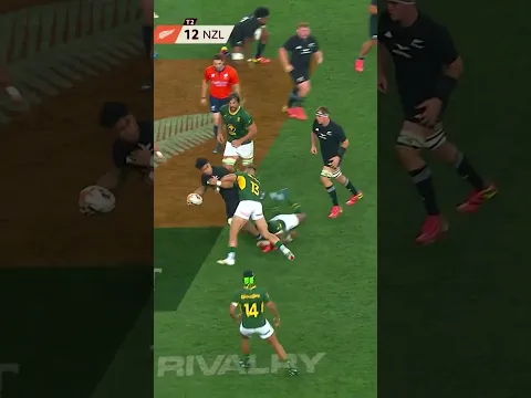 Insane Team Try from Will Jordan & Leroy Carter in SOWETO