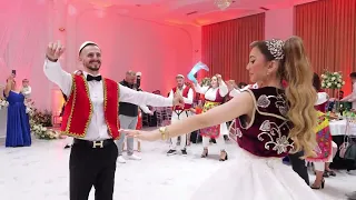 Pashku & Rozalinda Dasmat SHQIPETARE
