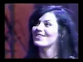 Download Lagu Joan Jett - Pretty Vacant \u0026 Dirty Deeds Done Dirt Cheap (live on One Hour w/ Jonathan Ross) - 1990