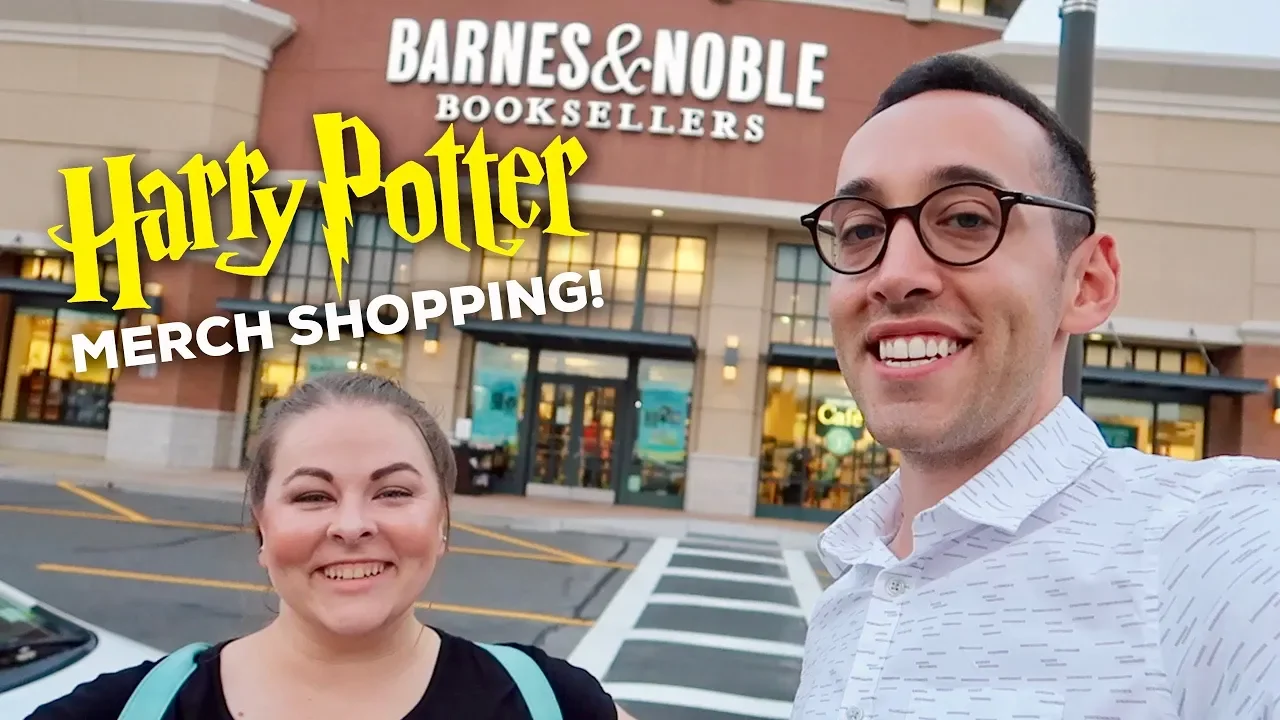 SHOPPING FOR HARRY POTTER MERCHANDISE AT BARNES & NOBLE | Featuring AllThePrettyBooks