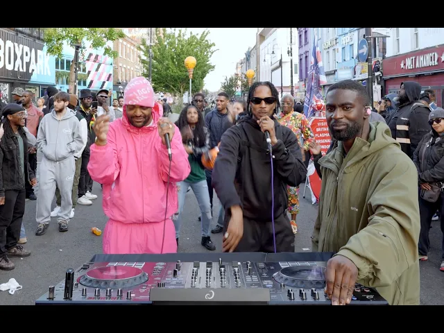 Video: DONAEO & D DOUBLE E LIVE IN CAMDEN | DJ AG