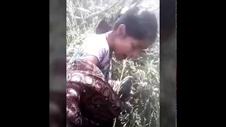 jungal me mangal karte pakde gay